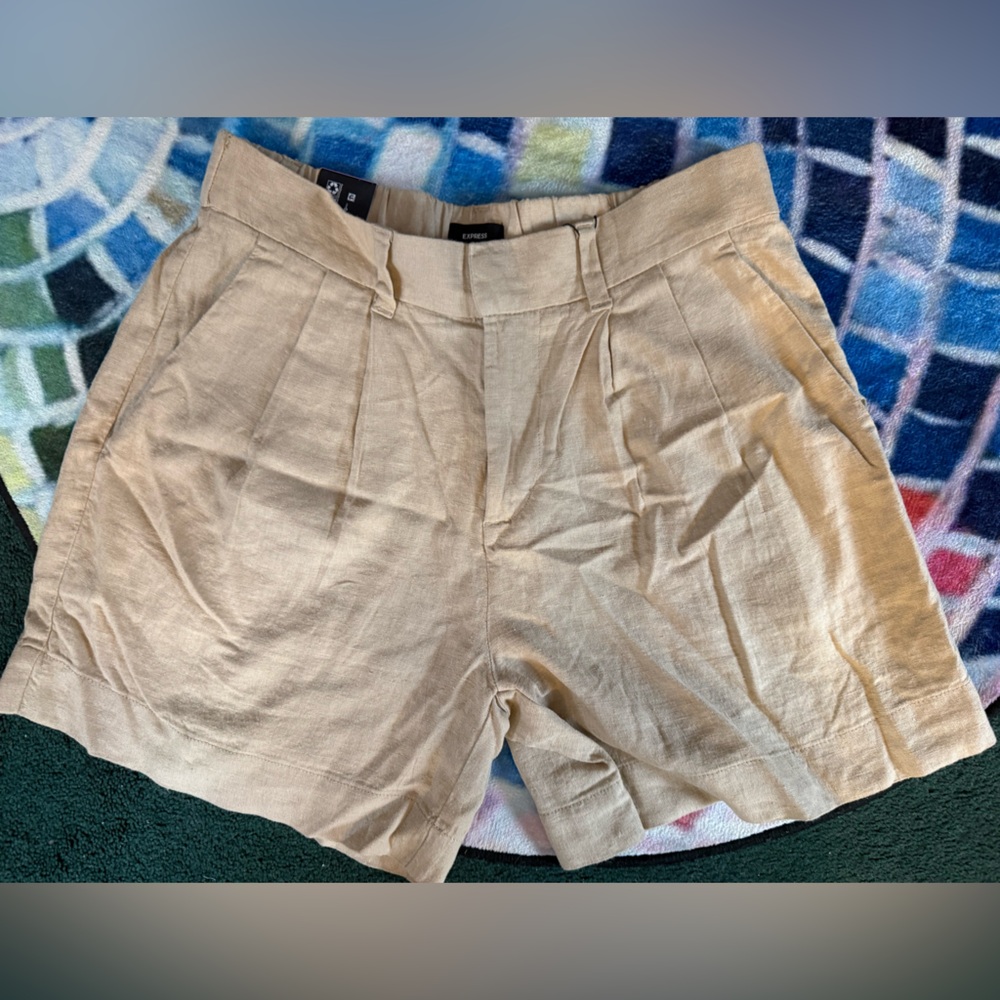 Express Tan Women's Shorts